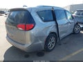 Photo 4 of 10 — 2018 Chrysler Pacifica