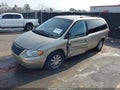 2005 Chrysler Town & Country — photo 2 of 15 | VIN 2C8GP54L45R468966