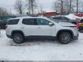2017 GMC Acadia — photo 14 of 17 | VIN 1GKKNULS6HZ285801