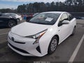 Photo 6 of 16 — 2017 Toyota Prius
