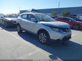 2017 Nissan Rogue Sport — photo 1 of 16 | VIN JN1BJ1CP2HW022677