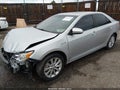 2014 Toyota Camry Hybrid — photo 2 of 17 | VIN 4T1BD1FK1EU109347