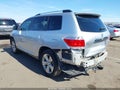 Photo 3 of 17 — 2013 Toyota Highlander