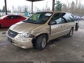 2000 Chrysler Town & Country — photo 2 of 16 | VIN 1C4GP54L0YB593130