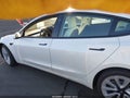 2022 Tesla Model 3 — photo 15 of 22 | VIN 5YJ3E1EB3NF180372