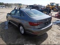 Photo 3 of 16 — 2019 Volkswagen Jetta