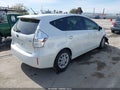 Photo 4 of 16 — 2014 Toyota Prius V