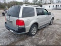 Photo 4 of 16 — 2005 Lincoln Aviator