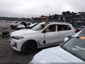 Photo 14 of 16 — 2022 BMW X7