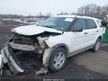 2014 Ford Explorer — photo 2 of 15 | VIN 1FM5K8B81EGB54616
