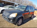 2005 Honda CR-V — photo 2 of 13 | VIN JHLRD78935C024003