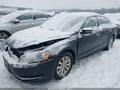 2015 Volkswagen Passat — photo 2 of 16 | VIN 1VWAT7A36FC006323