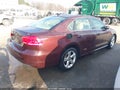 Photo 4 of 16 — 2012 Volkswagen Passat