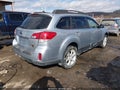 2014 Subaru Outback — photo 4 of 17 | VIN 4S4BRCCCXE3265953