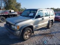 Photo 2 of 13 — 1996 Isuzu Trooper