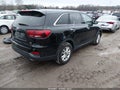 2019 Kia Sorento — photo 4 of 21 | VIN 5XYPG4A35KG576609