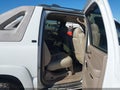 Photo 8 of 16 — 2006 Chevrolet Avalanche