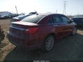 Photo 4 of 17 — 2011 Chrysler 200