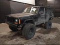 2000 Jeep Cherokee — photo 2 of 16 | VIN 1J4FF48S7YL225462
