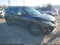 Photo 1 of 16 — 2016 Nissan Rogue