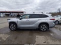 Photo 15 of 17 — 2023 Toyota Highlander