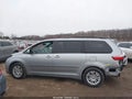 Photo 15 of 17 — 2016 Toyota Sienna