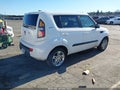 Photo 4 of 17 — 2011 Kia Soul