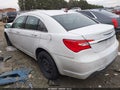 2014 Chrysler 200 — photo 3 of 11 | VIN 1C3CCBAB9EN231137