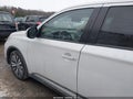 Photo 15 of 22 — 2020 Mitsubishi Outlander