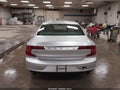 Photo 16 of 16 — 2017 Volvo S90