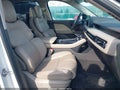 2020 Lincoln Aviator — photo 5 of 16 | VIN 5LM5J7XC9LGL26704