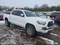 Photo 1 of 17 — 2018 Toyota Tacoma
