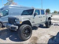 2022 Jeep Gladiator — photo 2 of 16 | VIN 1C6HJTFG4NL149109