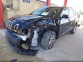 2018 Jeep Cherokee — photo 2 of 17 | VIN 1C4PJLCX3JD510178