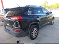 2018 Jeep Cherokee — photo 4 of 17 | VIN 1C4PJLCX3JD510178