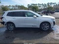 Photo 13 of 16 — 2021 Cadillac XT6