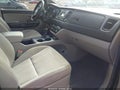 Photo 5 of 16 — 2015 Kia Sedona