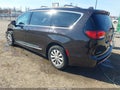 Photo 3 of 19 — 2017 Chrysler Pacifica