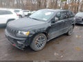 Photo 2 of 17 — 2019 Jeep Grand Cherokee