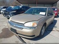 Photo 2 of 11 — 2005 Chevrolet Malibu