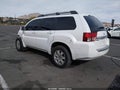 Photo 3 of 17 — 2011 Mitsubishi Endeavor