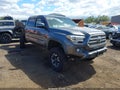 Photo 1 of 17 — 2017 Toyota Tacoma