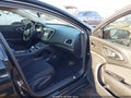 Photo 5 of 16 — 2015 Chrysler 200