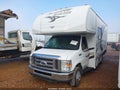 Photo 17 of 22 — 2014 Ford E-350