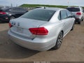 Photo 4 of 11 — 2015 Volkswagen Passat