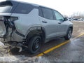 Photo 4 of 20 — 2026 Chevrolet Equinox