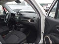 2017 Jeep Renegade — photo 5 of 16 | VIN ZACCJBAB0HPG05695