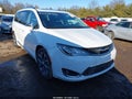 Photo 1 of 16 — 2017 Chrysler Pacifica
