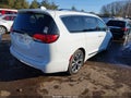 Photo 4 of 16 — 2017 Chrysler Pacifica
