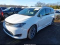 2017 Chrysler Pacifica — photo 6 of 16 | VIN 2C4RC1GG6HR817384